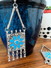 Turq flower earrings